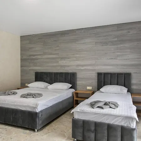 Salterra Hotel *